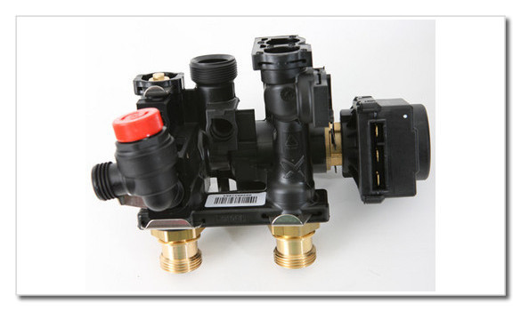 vanne 3 voies chaudiere Saunier Duval REFS102080
